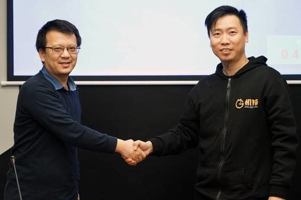 石墨烯充电宝 ：18分钟充满5000mAh！