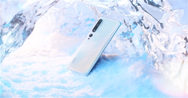 小米使用维信诺双曲面屏： 业内人士夸赞最牛OLED研发团队