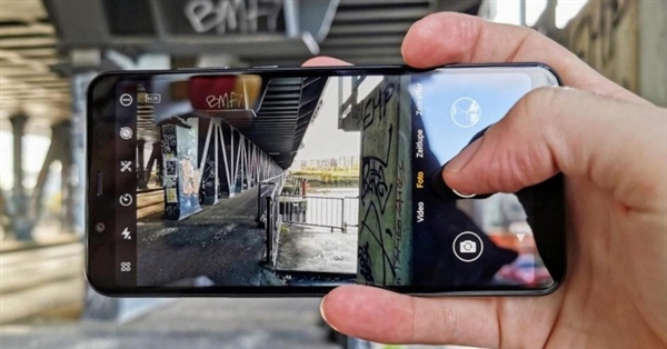 高通835新机横空出世：搭载骁龙835 1600元