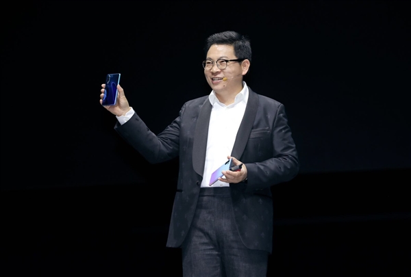 华为P40外形曝光:前所未见 新拍照之王?