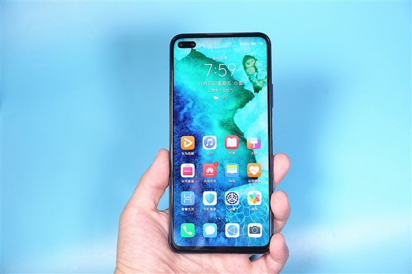 麒麟990新机今日上架：这配色太罕见了