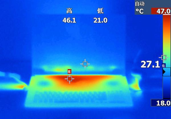 不愧是旗舰！Plus游戏本上手：才18.7mm厚