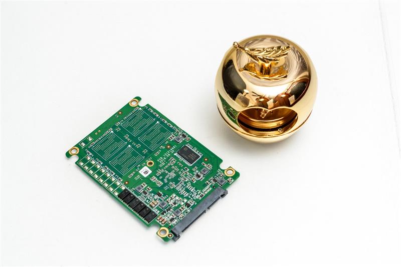 厉害了！国产主控+国产闪存SSD深度评测