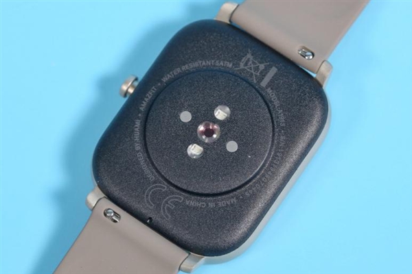 华米上架两款全新无线耳机 ：力求健康新生态