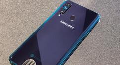 三星a8s设置防误触模式的操作流程