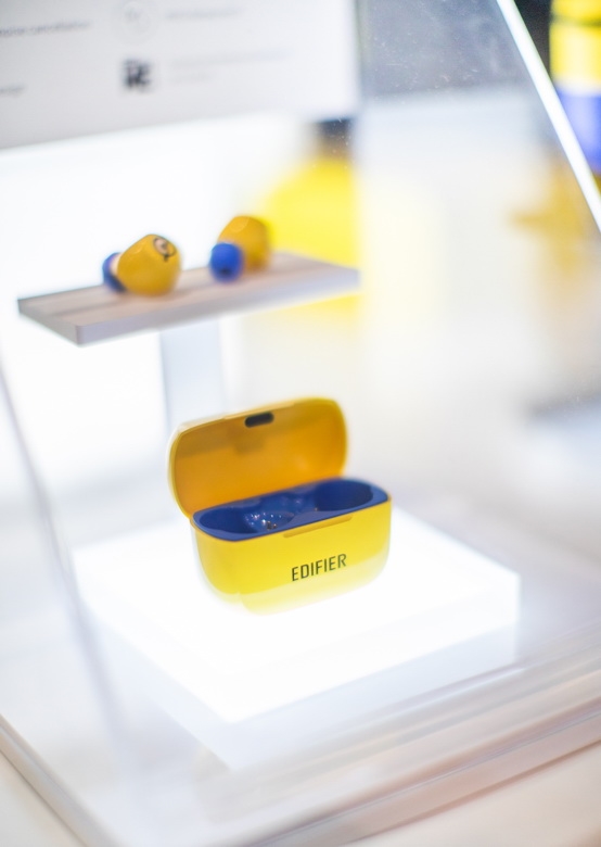 漫步者海量耳机：让我们的耳朵享受了一场饕餮盛宴！