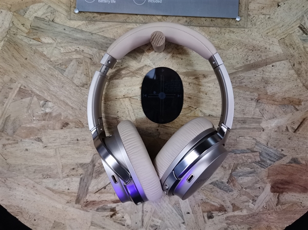 漫步者海量耳机：让我们的耳朵享受了一场饕餮盛宴！