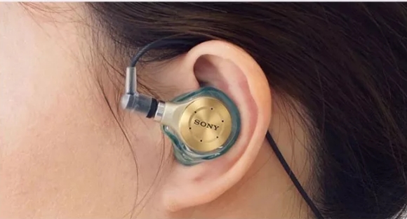 索尼迎来第二代Just ear定制耳机：两种型号