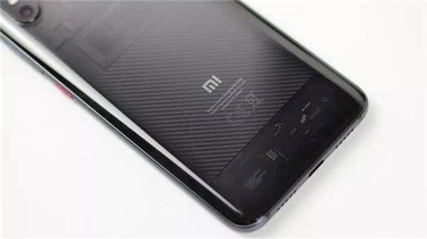 小米10/10 Pro齐曝光：价格4099元人民币