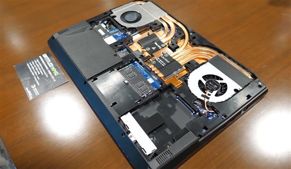 史上第一次 12核锐龙9 CPU塞入笔记本中