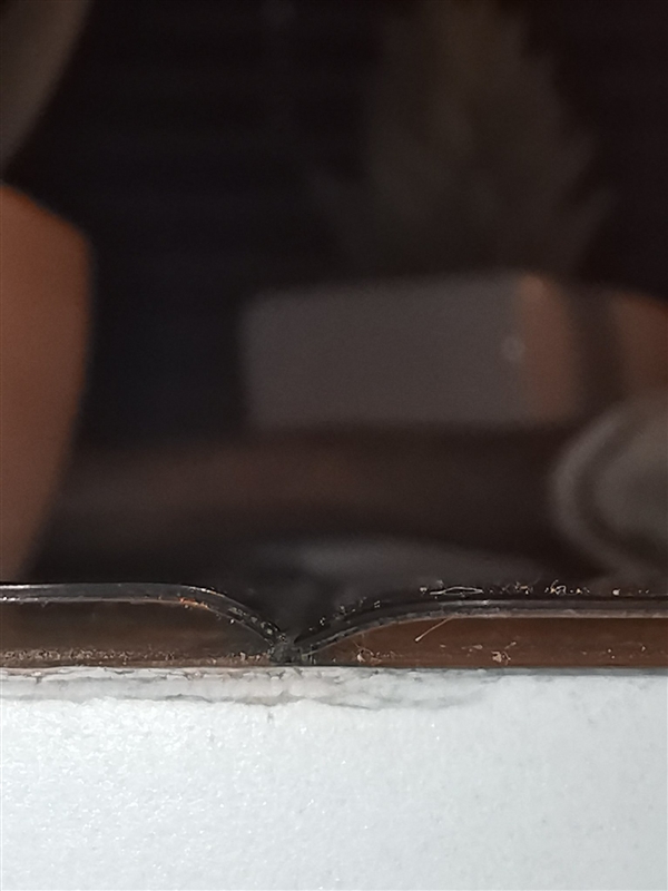 爆料：新设备华为P40 Pro将用上曲面挖孔屏