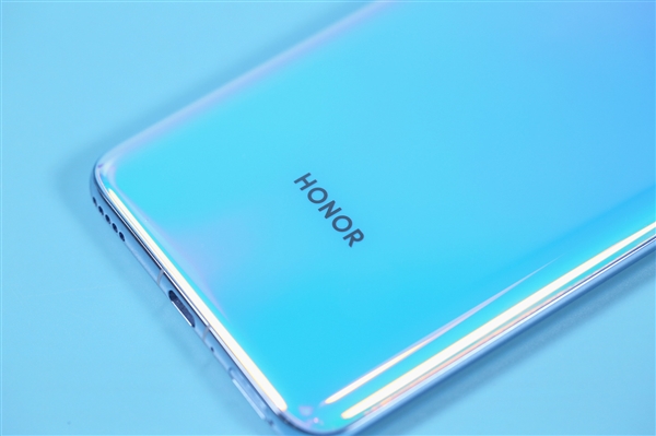 5G手机拆机报告：荣耀V30 Pro毫无疑问连胜六场