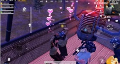 和平精英情定天空玩法与比心物资详解