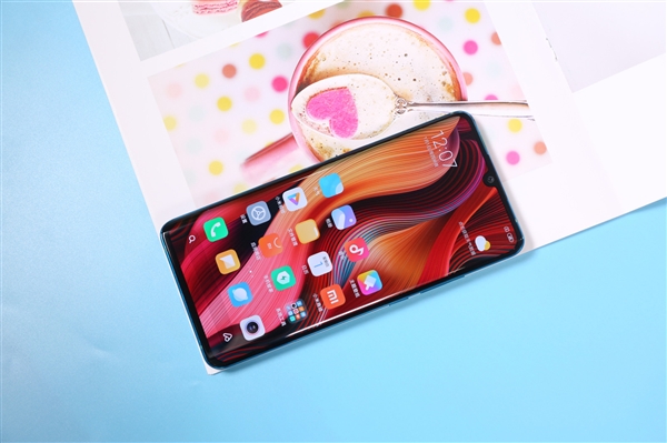 仅一天！小米CC9 PRO开启特惠：支持12期免息