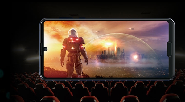 夏普AQUOS R5G亮相！双刘海