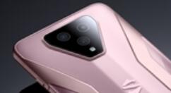 第一款5G游戏手机 黑鲨游戏手机3 12G+128G版开卖