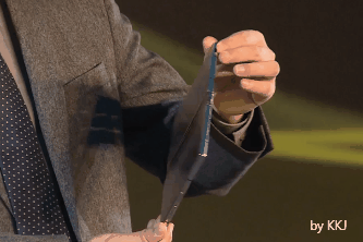 柔宇带来FlexPai 2柔性折叠屏手机：影占比全球最高