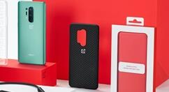 一加8 Pro抢先开箱：新配色抢眼、三款保护壳+无线耳机