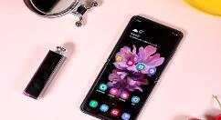三星Galaxy Z Flip现身 上下翻盖 大小双屏