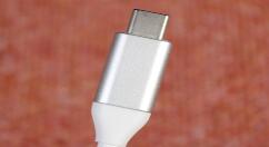 USB4 DP2.0接口合体：支持传输16K/60Hz视频