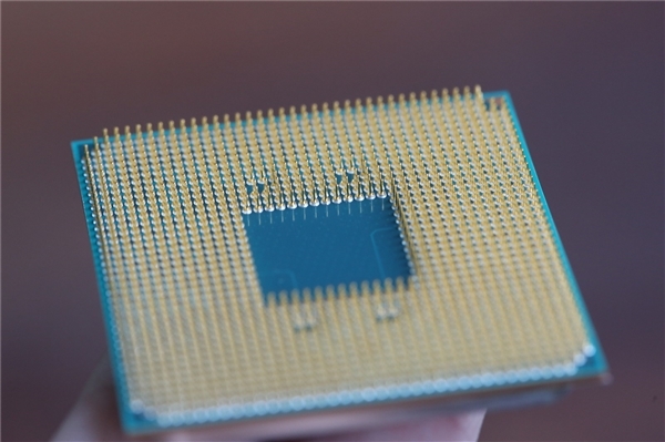 一款未晓AMD APU处理器曝光 支持DDR4-3200内存