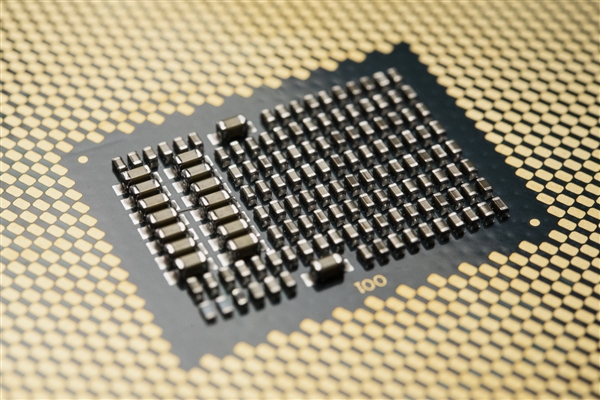 10nm高性能处理器2020年问世 Intel：专心研发5nm