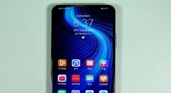 荣耀7英寸巨屏5G手机曝光：升降屏 或叫X10 Max