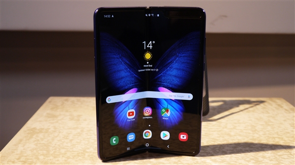 折叠屏手机Galaxy Fold Lite曝光：不到6000元