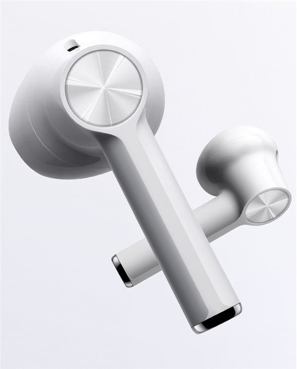 一加第一款TWS真无线蓝牙耳机登场：超长续航