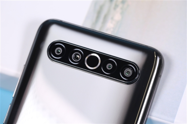 魅族推送Flyme系统重要更新 版本号Flyme 8.1.2.2A