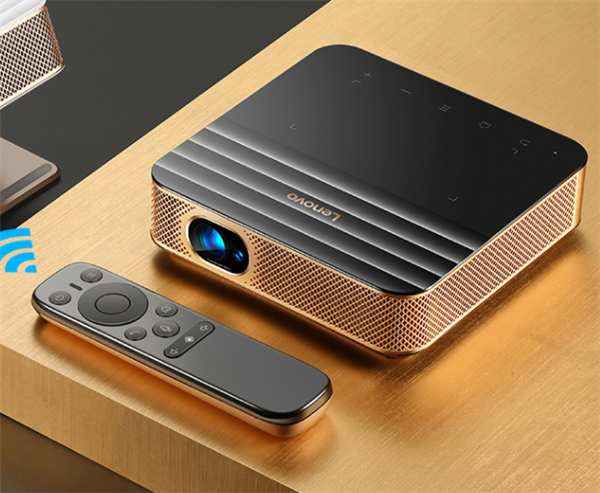 联想带来超小投影仪：2799元！