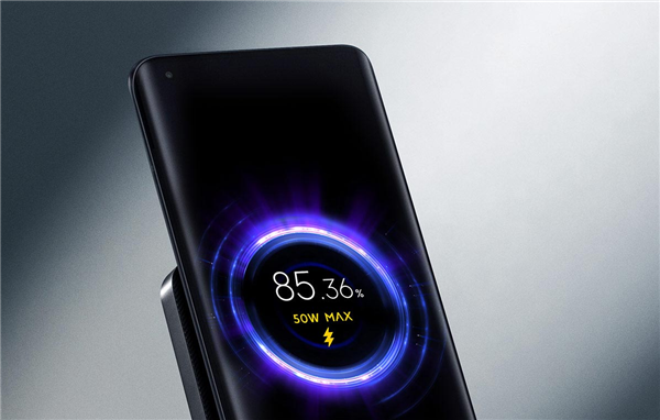 小米立式风冷无线充55W登场 静音散热