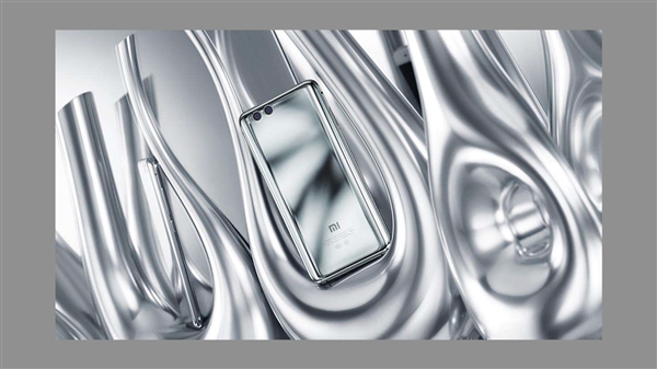 小米10至尊纪念版上手体验：实现第一批量产120W有线秒冲