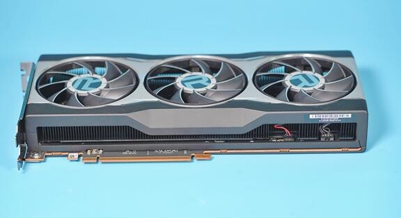 AMD RX 6800采用RDNA 2 GPU架构：11月18日上市 售价4599元