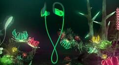 苹果发布夜光耳机：官网价1599元