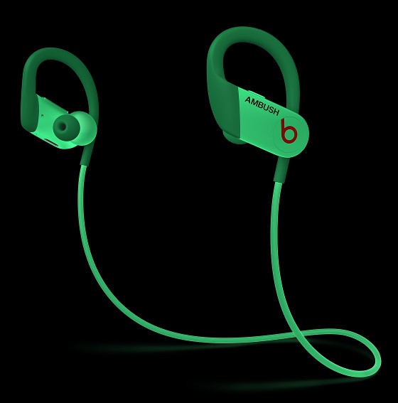 苹果发布夜光耳机：官网价1599元