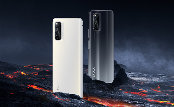 iQOO Neo5活力版上现:6.57英寸FHD+LCD屏 售价2199元起