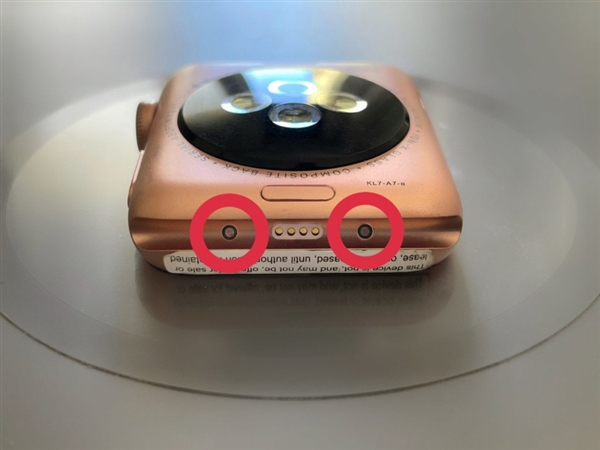 Apple Watch Series 3原型机现身:可实现血压测量功能