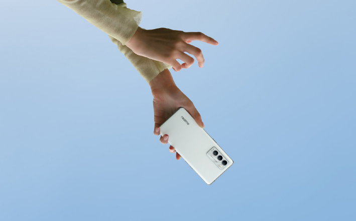 realmeGT大师探索版白色机型性能如何?白色机型外观及性能介绍