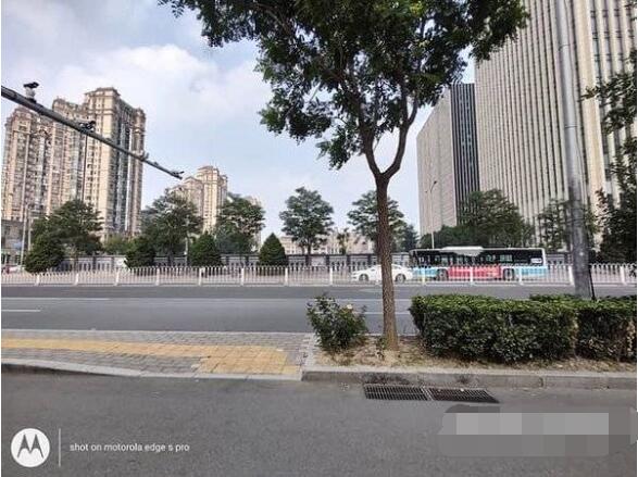 摩托罗拉edgespro怎么样？摩托罗拉edgespro手机介绍