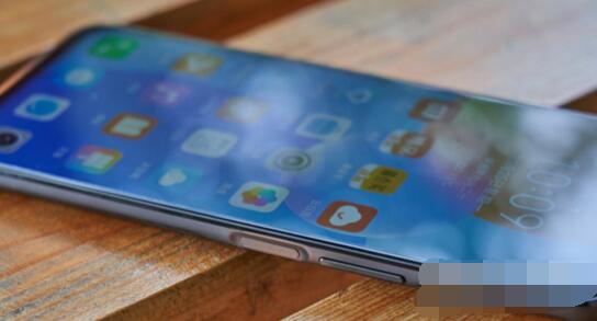 荣耀play5活力版外观是什么样的?荣耀play5活力版外观介绍