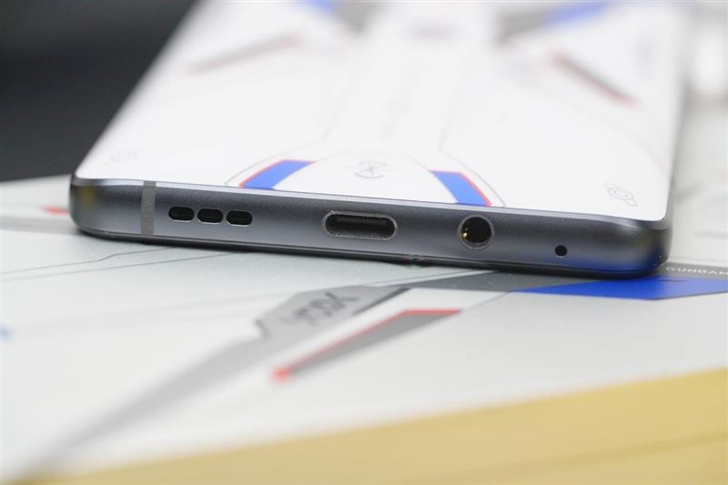 黑鲨4s高达限定版外观如何？黑鲨4s高达限定版外观介绍