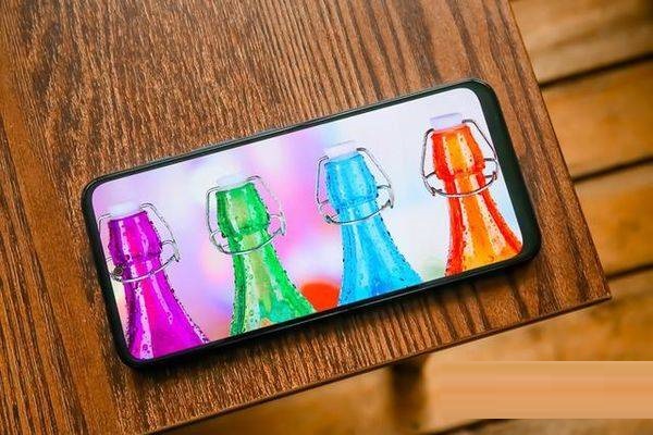 摩托罗拉G71怎么样？摩托罗拉G71真机实测详解