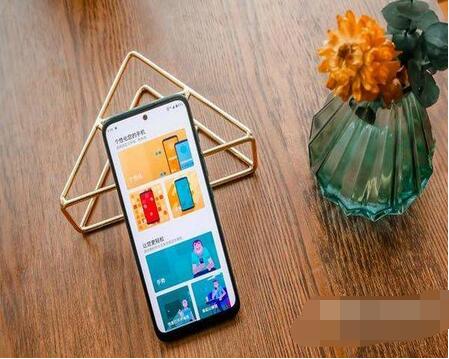 摩托罗拉G71怎么样?摩托罗拉G71真机实测详解