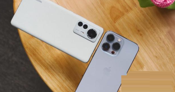 小米12pro和iphone13pro哪个拍照好小米12pro和iphone13pro拍照对比