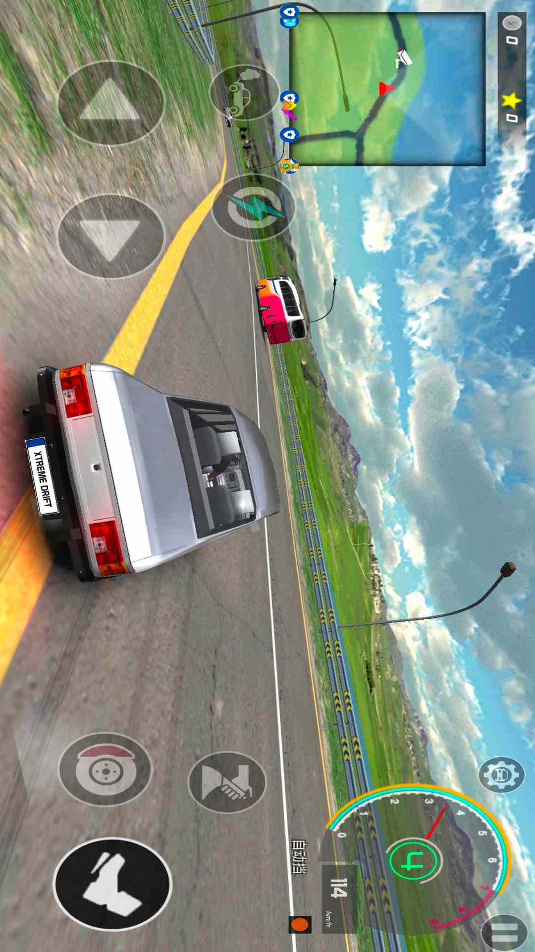 真实赛车模拟截图