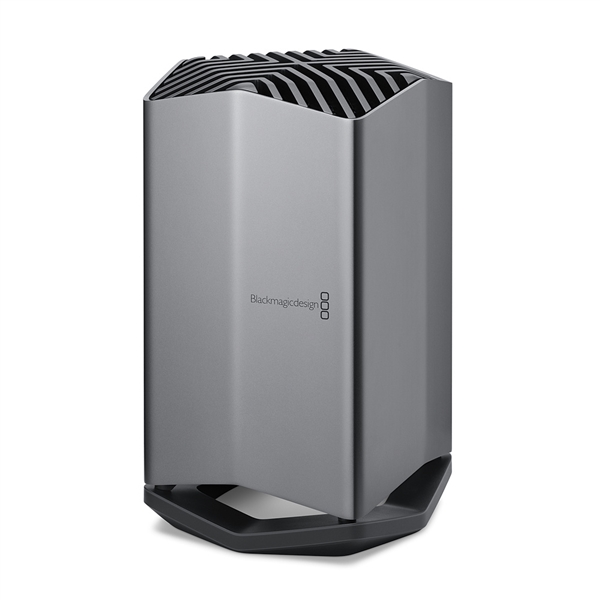 苹果带来外置独立显卡“Blackmagic eGPU”：专门搭配MacBook Pro截图