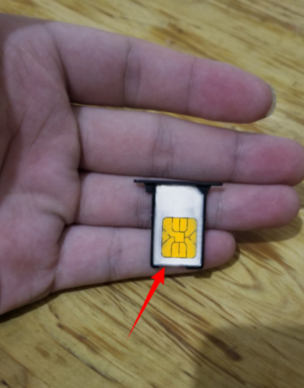 在小米Max3中安装SIM卡的具体步骤截图
