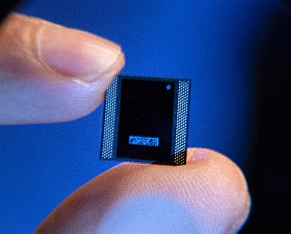 Intel 5核心第二款型号i5-L15G7现身 基准频率1.38GHz