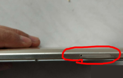 红米k30s怎么装卡 红米k30s装SIM卡的方法截图